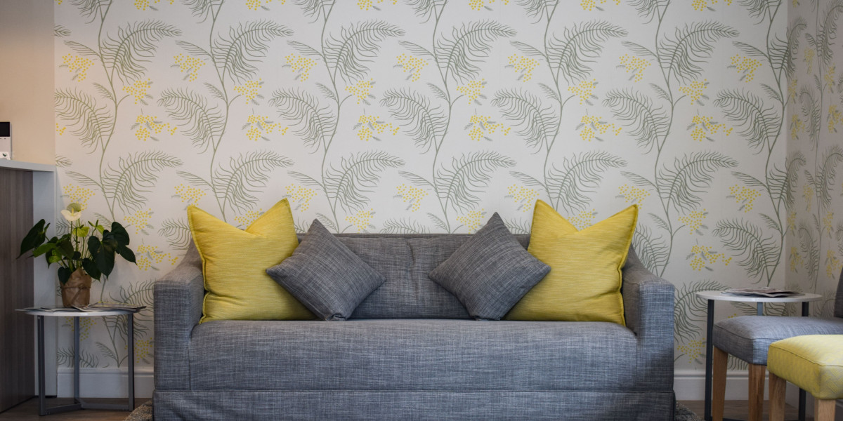 Couch or Sofa: A British Perspective